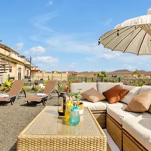 villa-fnix-oasis-in-natural-reserve.in-canary-islands.com/